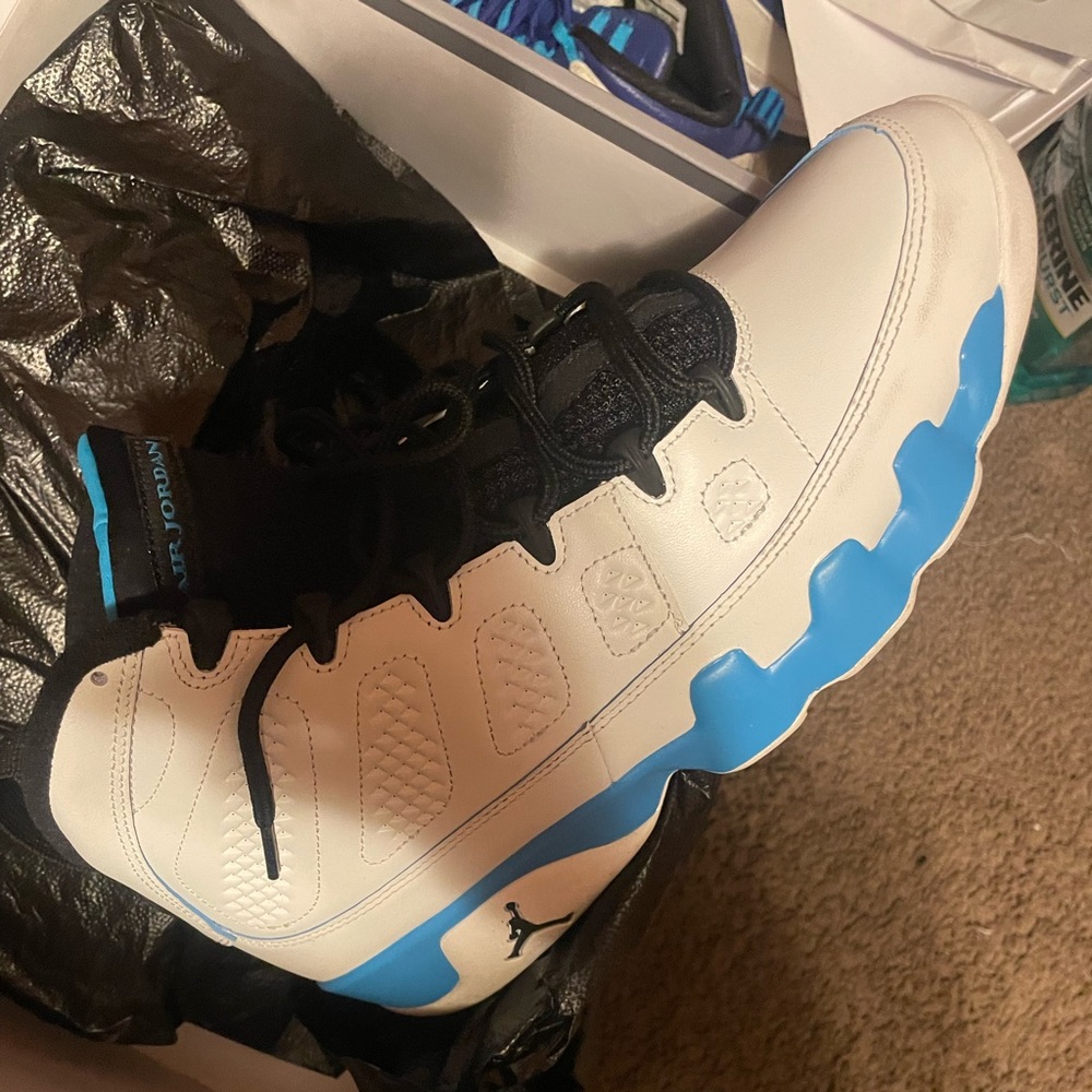 Jordan 9 UNC Men’s size 12!🔥🔥🔥